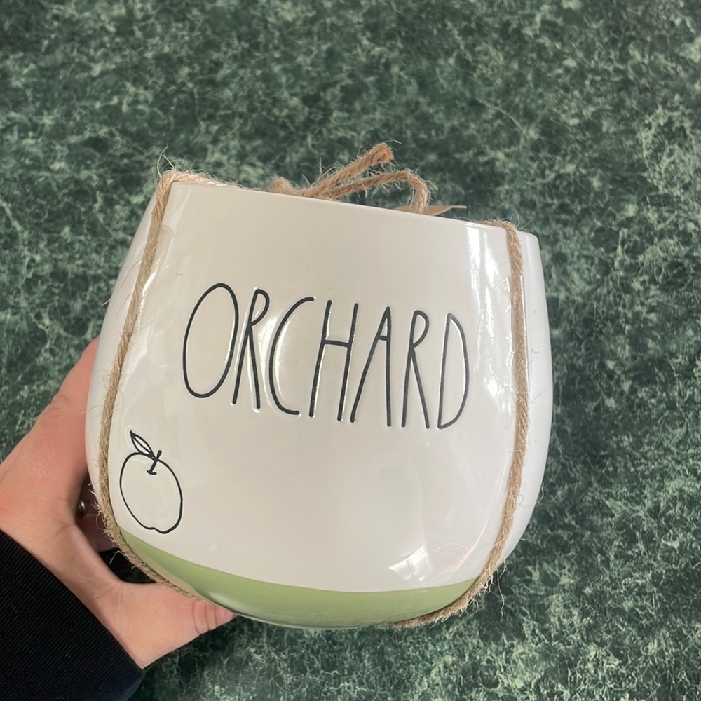 Rae Dunn ORCHARD pot